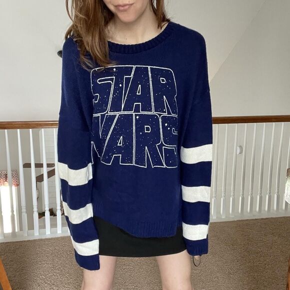 Star Wars Sweaters - Women's Star Wars Crewneck Graphic Sweater ~ Size Large
